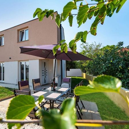 Kuca Za Odmor Natali Villa Нин Екстериор снимка